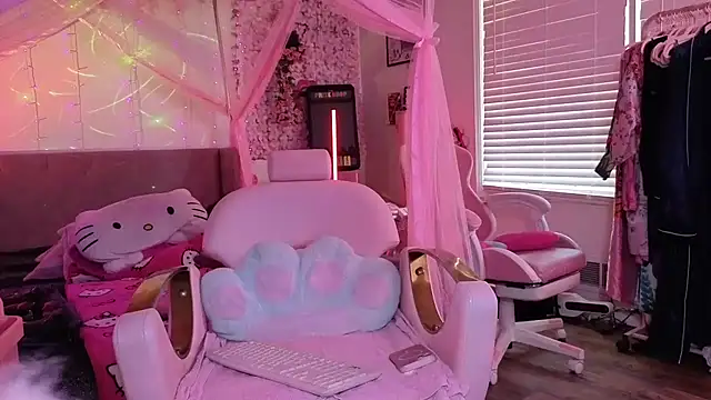 VixenCapri Chat XXX in diretta