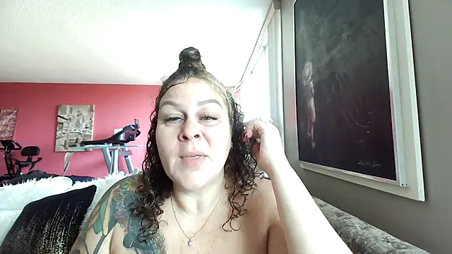 WorldsGreatestCockRater's Live XXX Chat