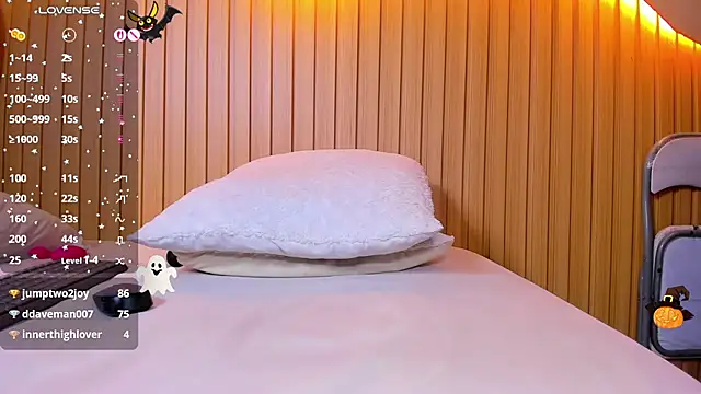 ISAPINK1's Live XXX Chat