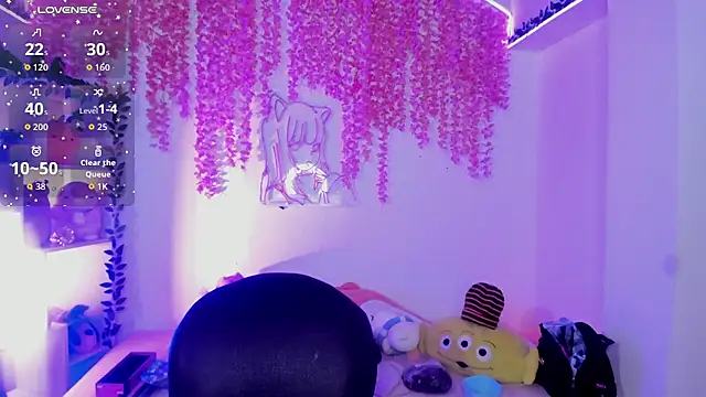 cat_kitty18_'s Live XXX Chat