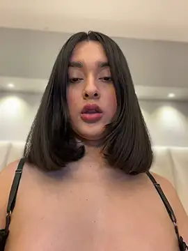 MiahWindsor Live XXX-chat
