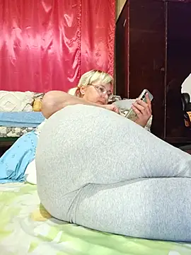 Vika1111 – Naživo XXX chat