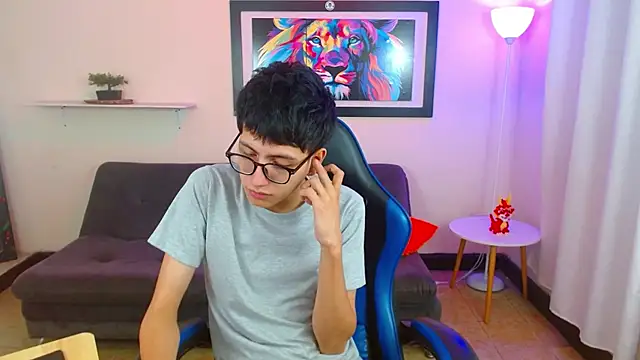 Živý XXX chat alexcum_18