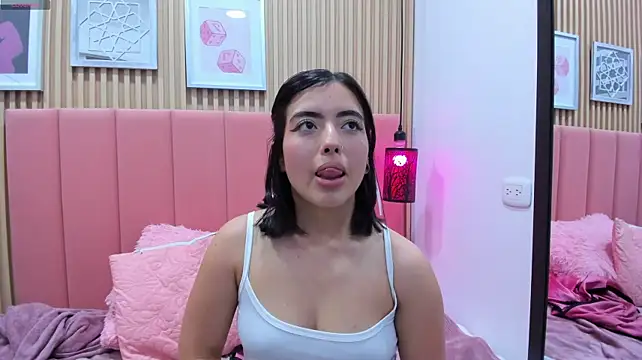 Abril_adams_ Chat XXX live