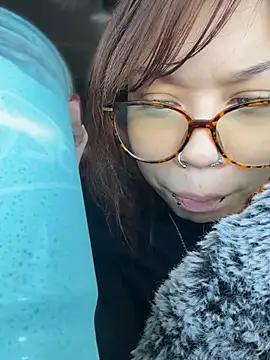 moan4mona 现场XXX聊天