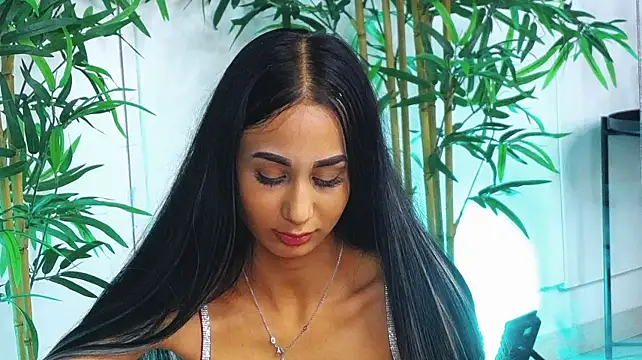 Chat +18 de LexxyBloom ao vivo