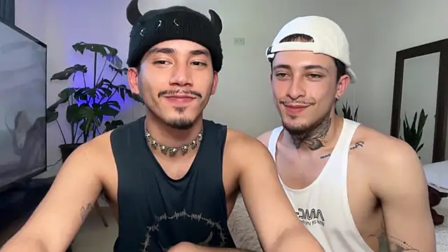Noah_and_Steven লাইভ XXX চ্যাট