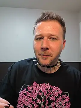 Bo0g Live XXX Chat