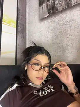 Živý XXX chat CherrySmirkXXX