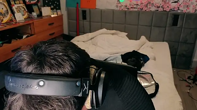 JordanShow's Live XXX Chat