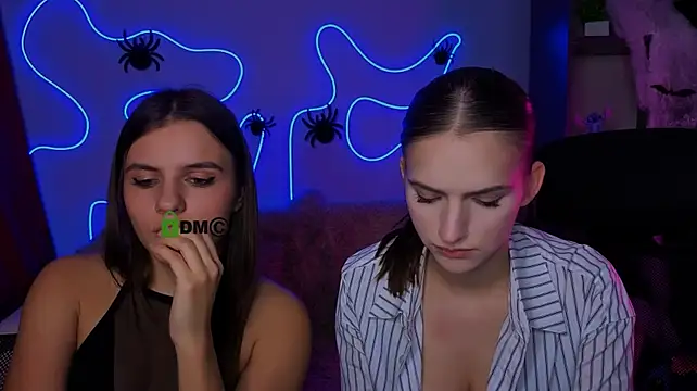 XXX chat uživo modela lisa_dark_