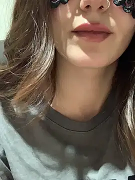 younggirlx's Live XXX Chat