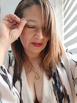 XXX chat uživo modela KAREN--03