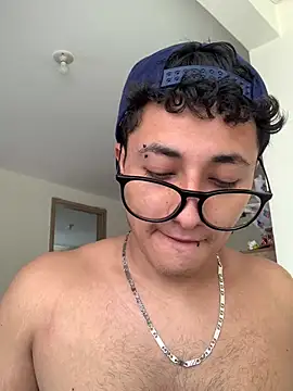 Adonibaskerville4 Live XXX-chat
