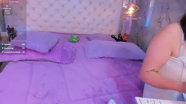 Tifanny-Val Live XXX-chat