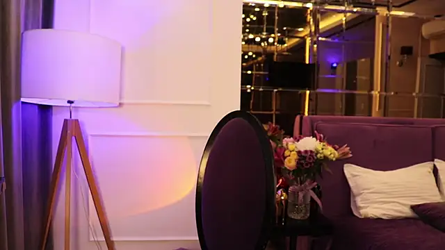 XXX chat uživo modela MistressMilana