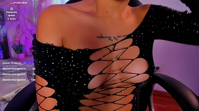 Chat XXX en directo de CarolineFyre