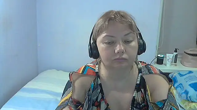 Lusi-777's Live XXX Chat