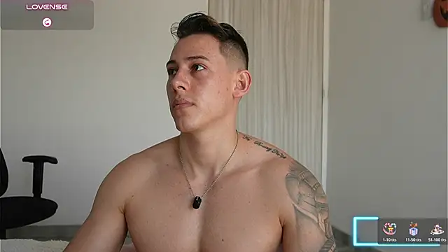 Chat XXX en directo de Muscle_King_Cum