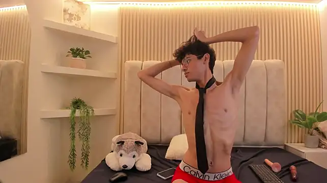 Ethan_Kay XXX чат на живо