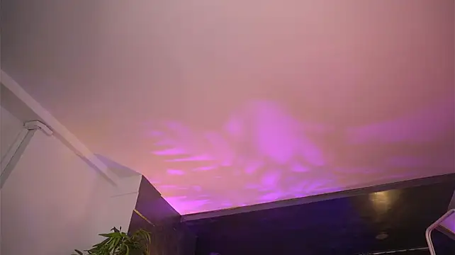 HotBustyBabeX's Live XXX Chat