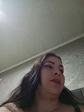 Greta_Tamar Chat XXX live
