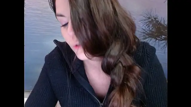AliceTailor's Live XXX Chat