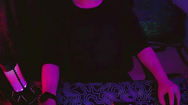  Онлайн чат XXX fame_bc