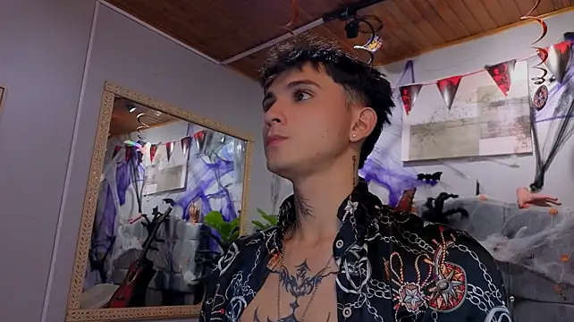Axel_Ryder Adlı Modelin Canlı XXX Sohbeti