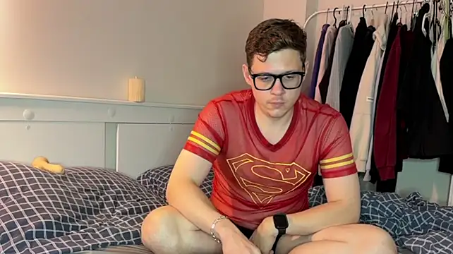 XXX chat uživo modela daniel-below