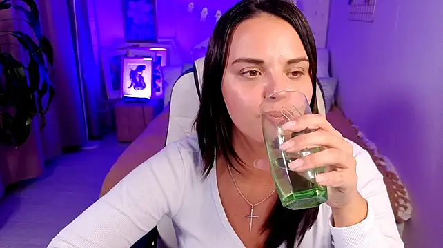 Amber_Flame XXX чат на живо