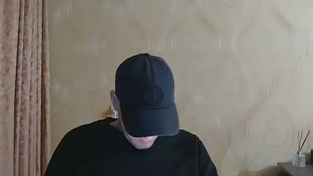 frama666 Adlı Modelin Canlı XXX Sohbeti