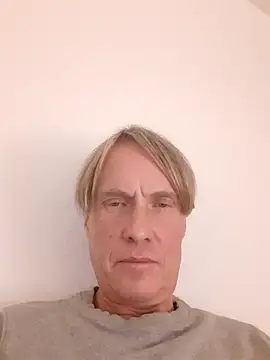 Jeppe555's Live XXX Chat