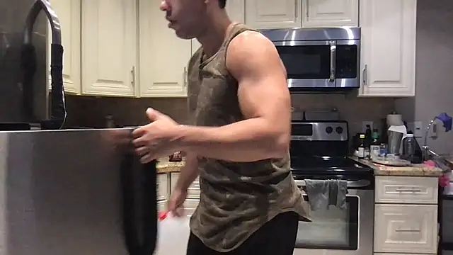 צ'אט XXX בשידור חי של BigGuyMuscle