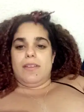 ninna_curly's Live XXX Chat