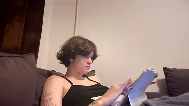 HeyFriren's Live XXX Chat