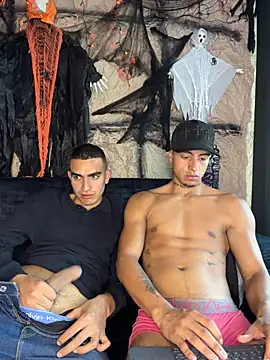 Chatroom XXX en direct de willclayy
