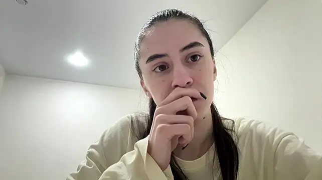 raisatdj's Live XXX Chat