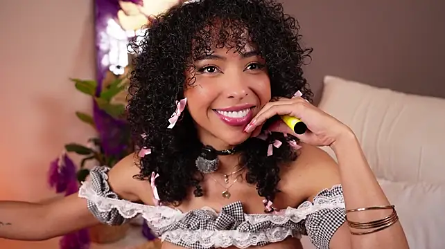 OSHUN_: απευθείας συνομιλία ΧΧΧ