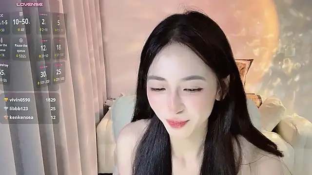 Nancy-88 现场XXX聊天