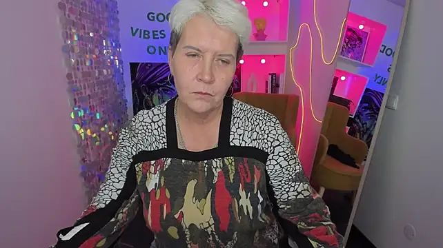 KathySunn's Live XXX Chat