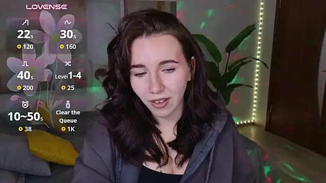 TriciaSpring's Live XXX Chat