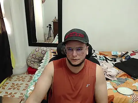 Онлайн чат XXX Redboy_