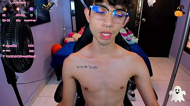 LiamHeatx 라이브 XXX 채팅