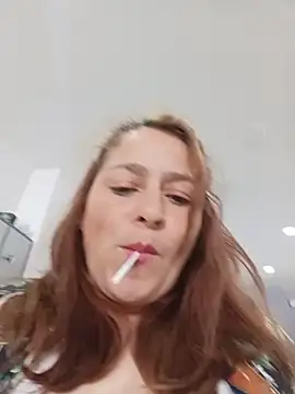 LUISA--30 Adlı Modelin Canlı XXX Sohbeti