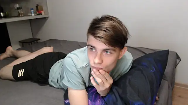 Student_Olivern Live XXX chat