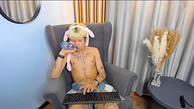 FinnEcho XXX чат на живо