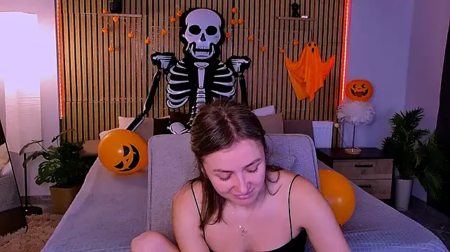 EmeraldGlow's Live XXX Chat