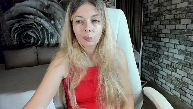 Eva_Melow: απευθείας συνομιλία ΧΧΧ
