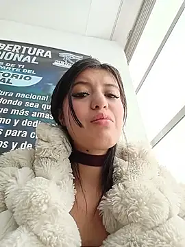 Chat +18 de SALOME-28_ ao vivo